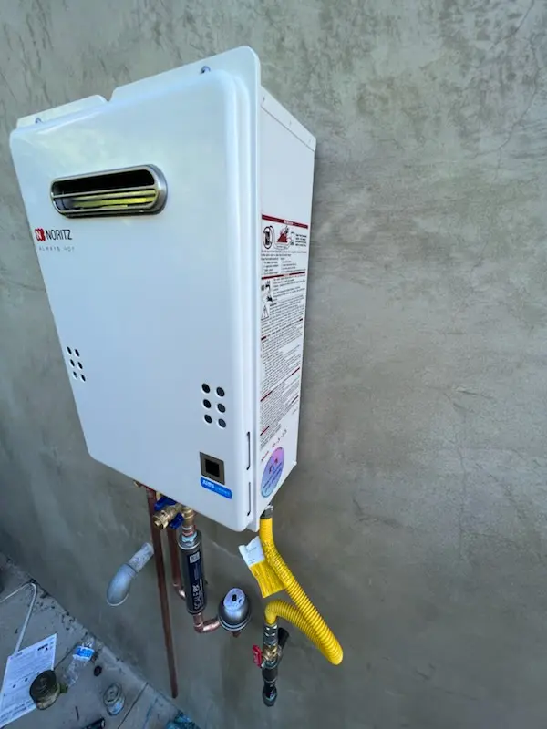 Tankless water heater installation for Frog Hollow homes